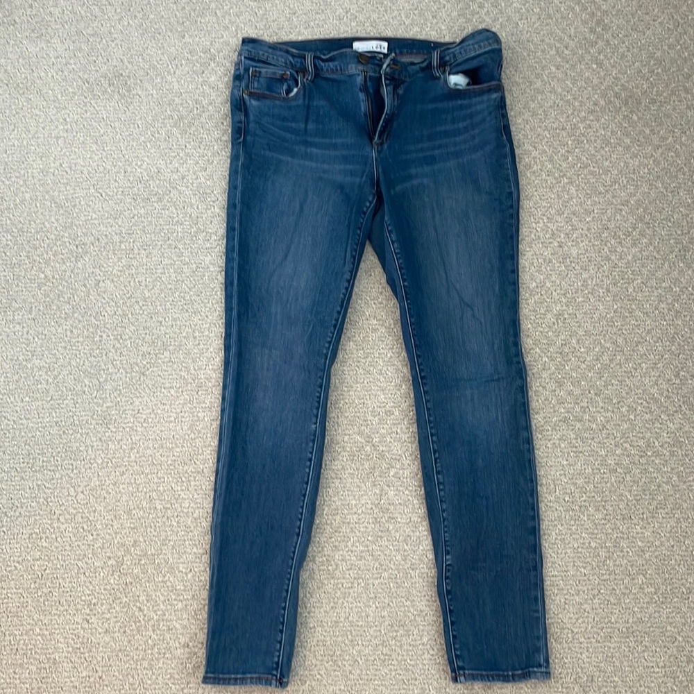 LOFT modern skinny medium wash